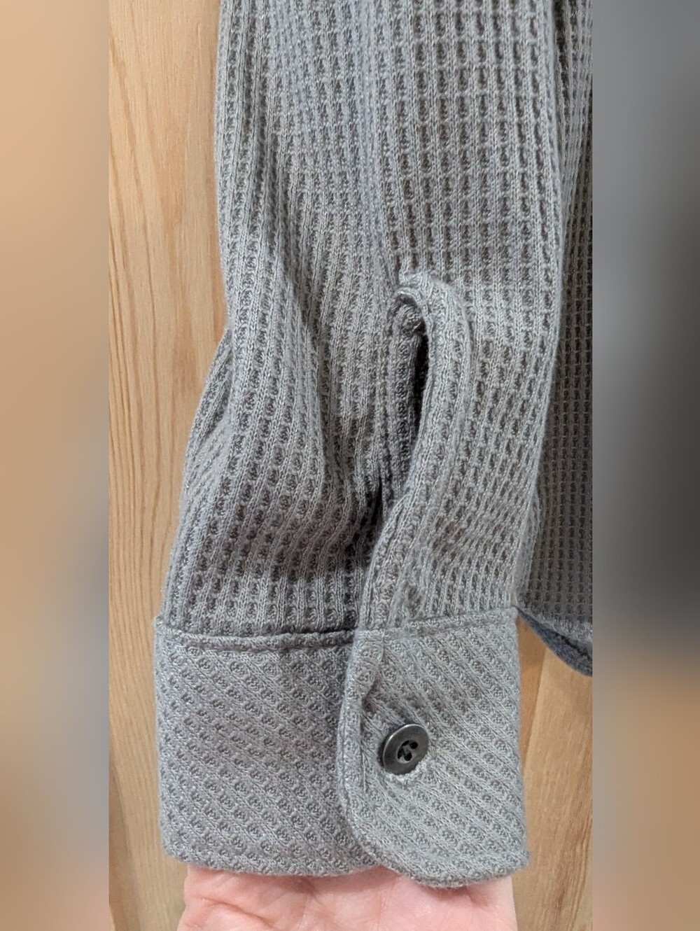 Twelve:O:Two Gray Waffle Knit Button Front Shacket Size Small - Picture 6 of 7